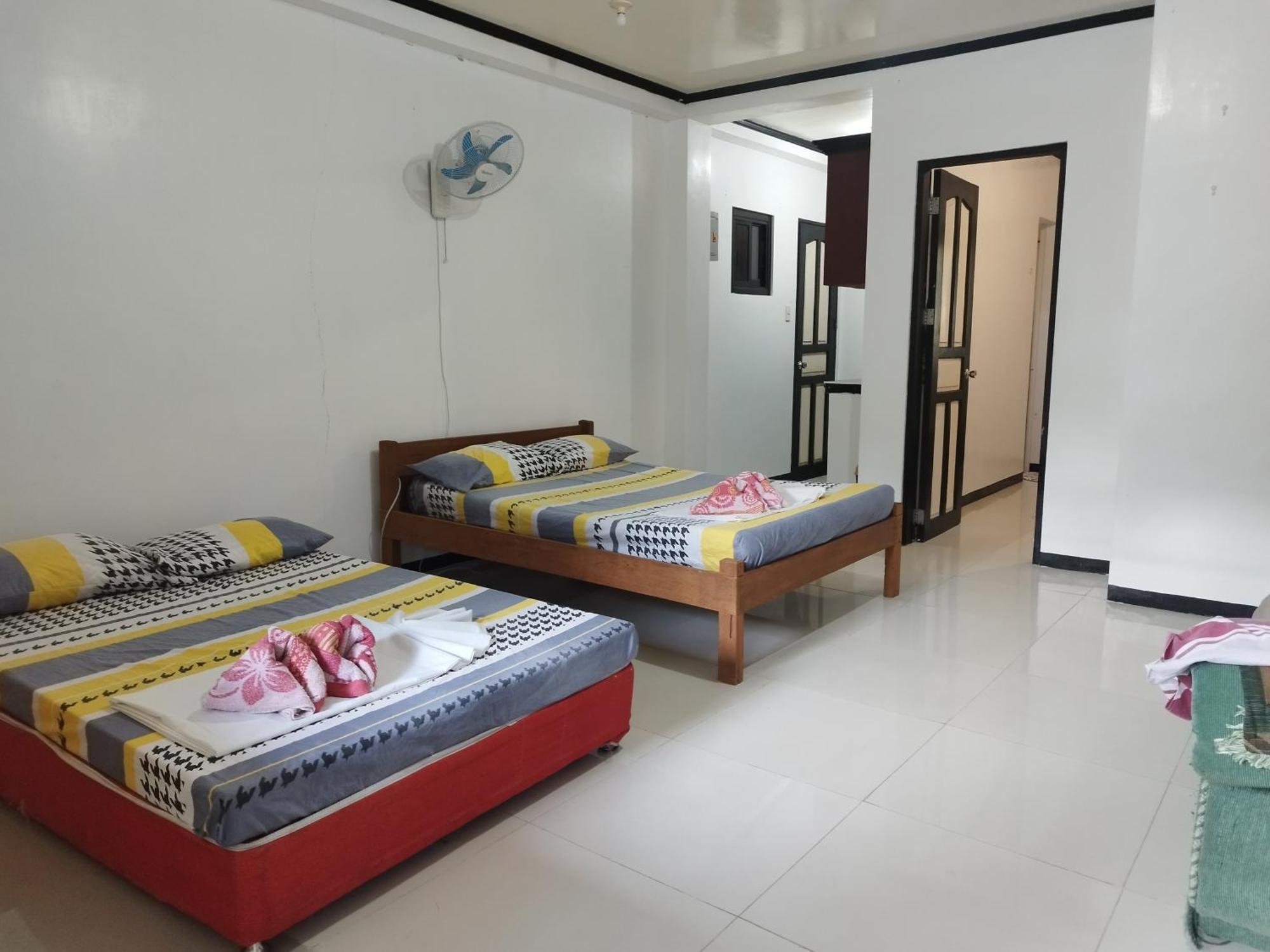 Riverside At Aninuan Accommodation And Food 푸에르토갈레라 외부 사진